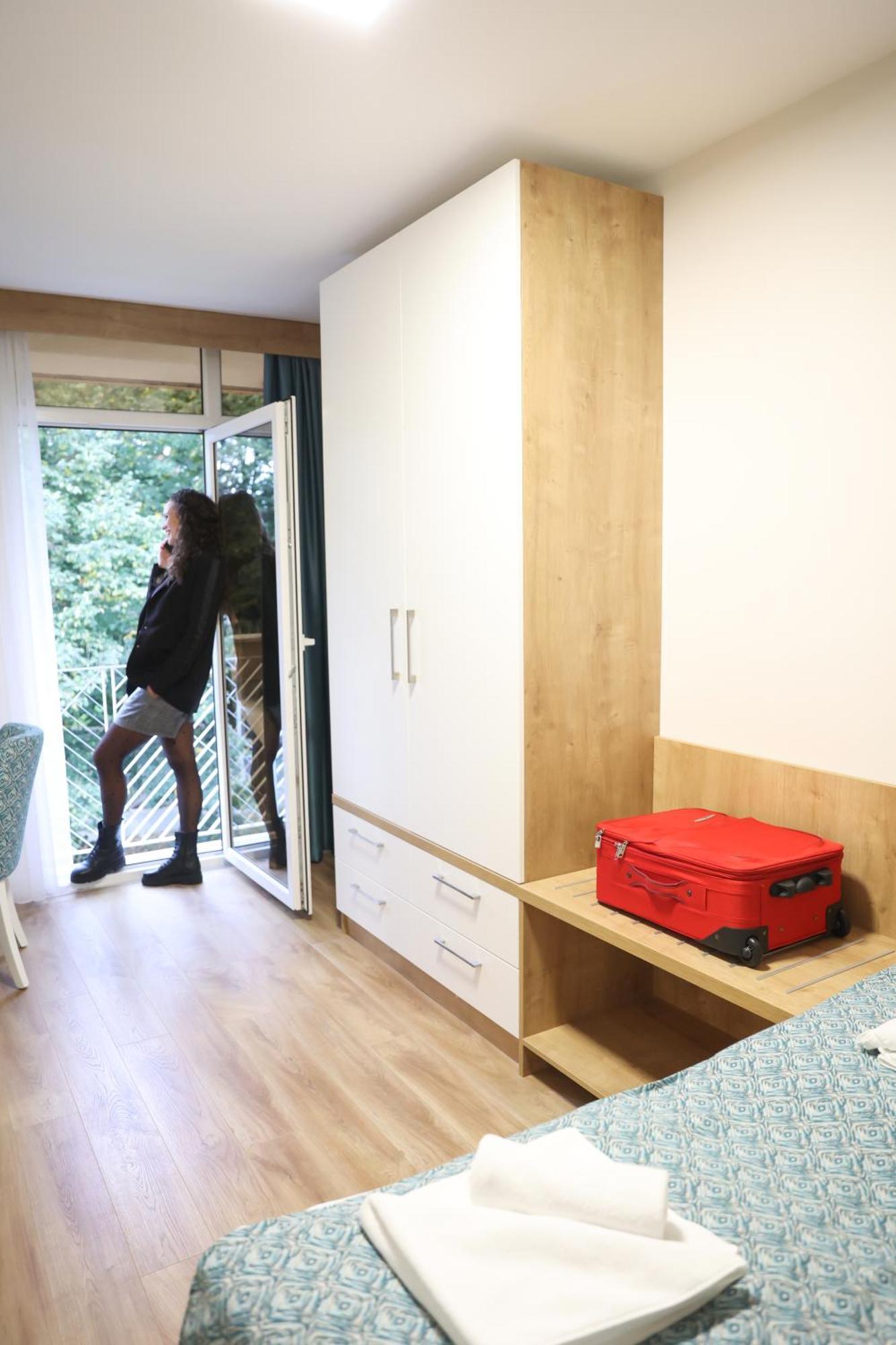 Grand Park Rooms & Apartments Čačak Dış mekan fotoğraf