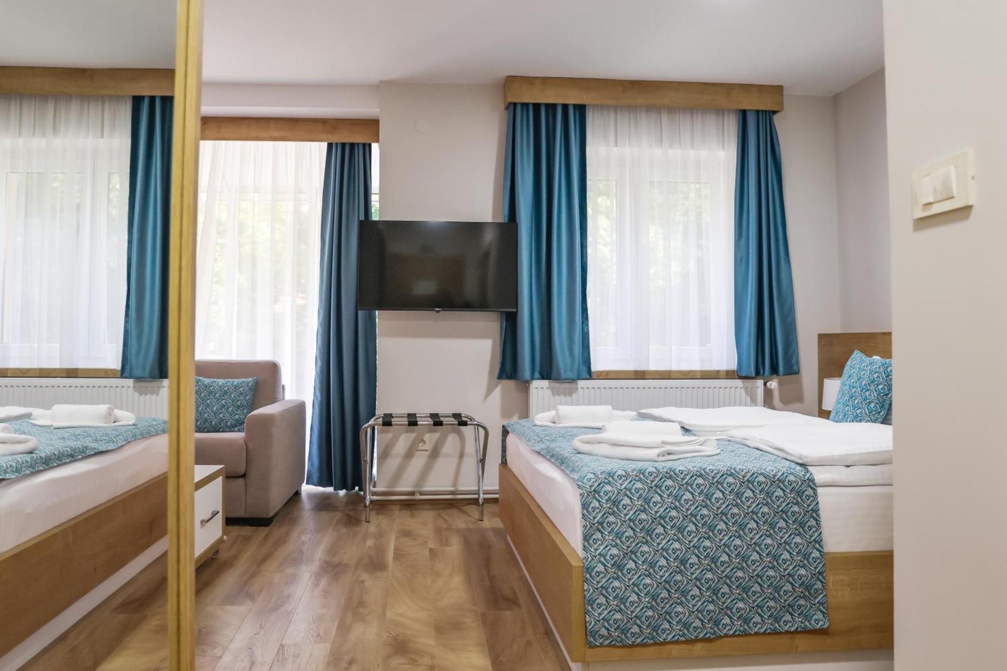 Grand Park Rooms & Apartments Čačak Dış mekan fotoğraf
