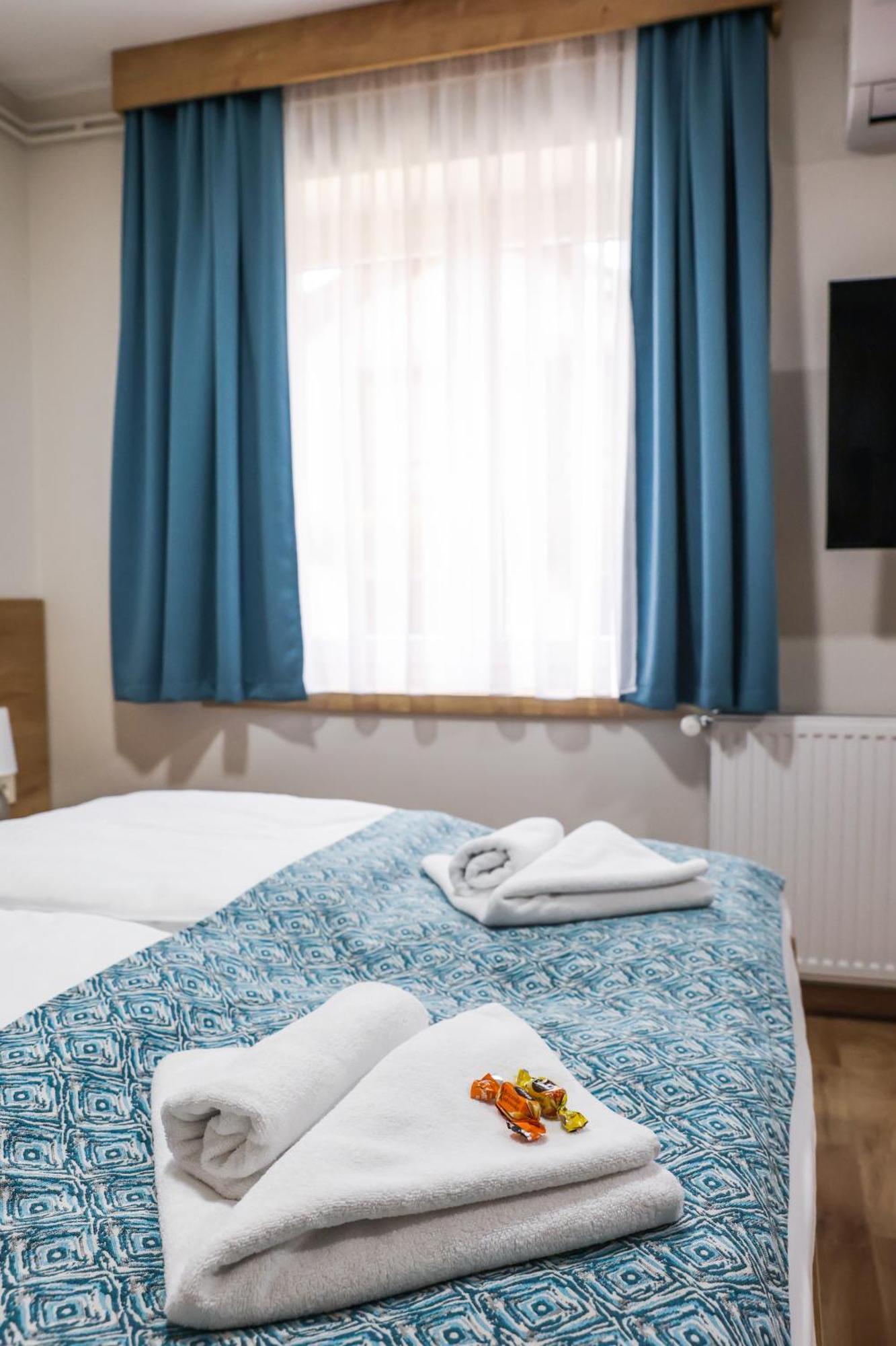 Grand Park Rooms & Apartments Čačak Dış mekan fotoğraf